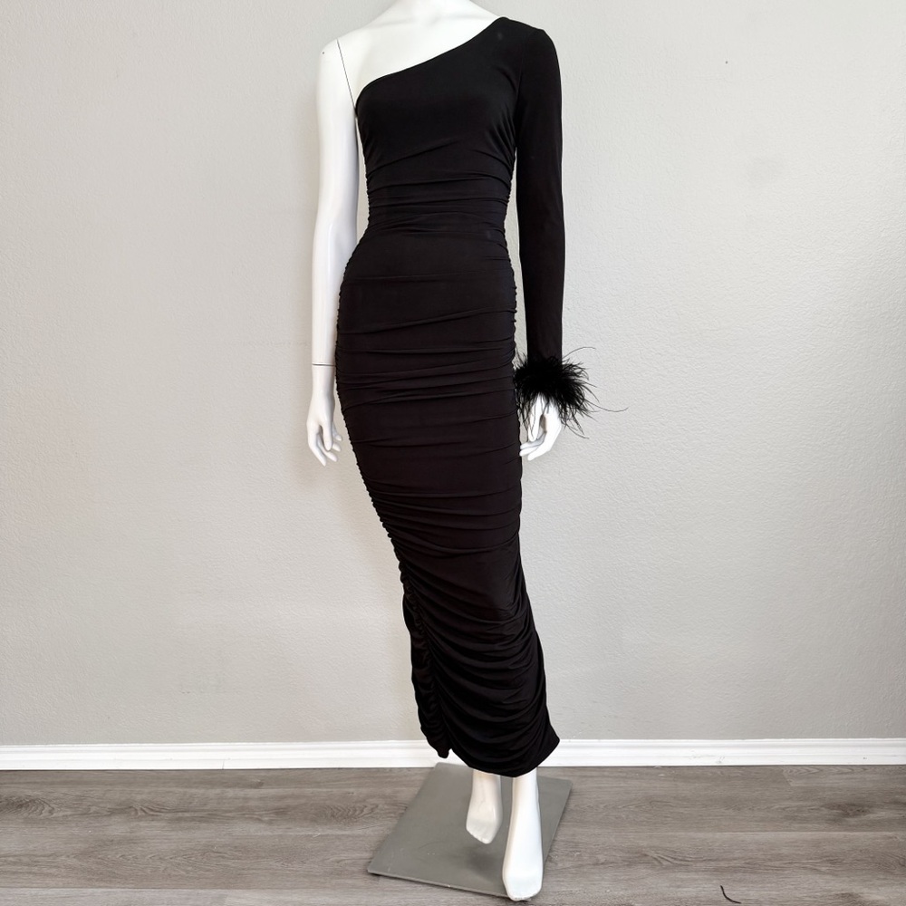 City Studios Ruched One Shoulder Black Gown Feather Sleeve Formal Juniors 0 - Picture 3 of 10